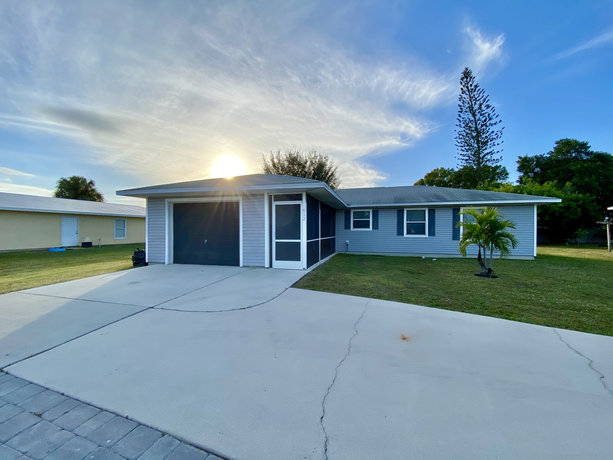 612 Santa Barbara Boulevard