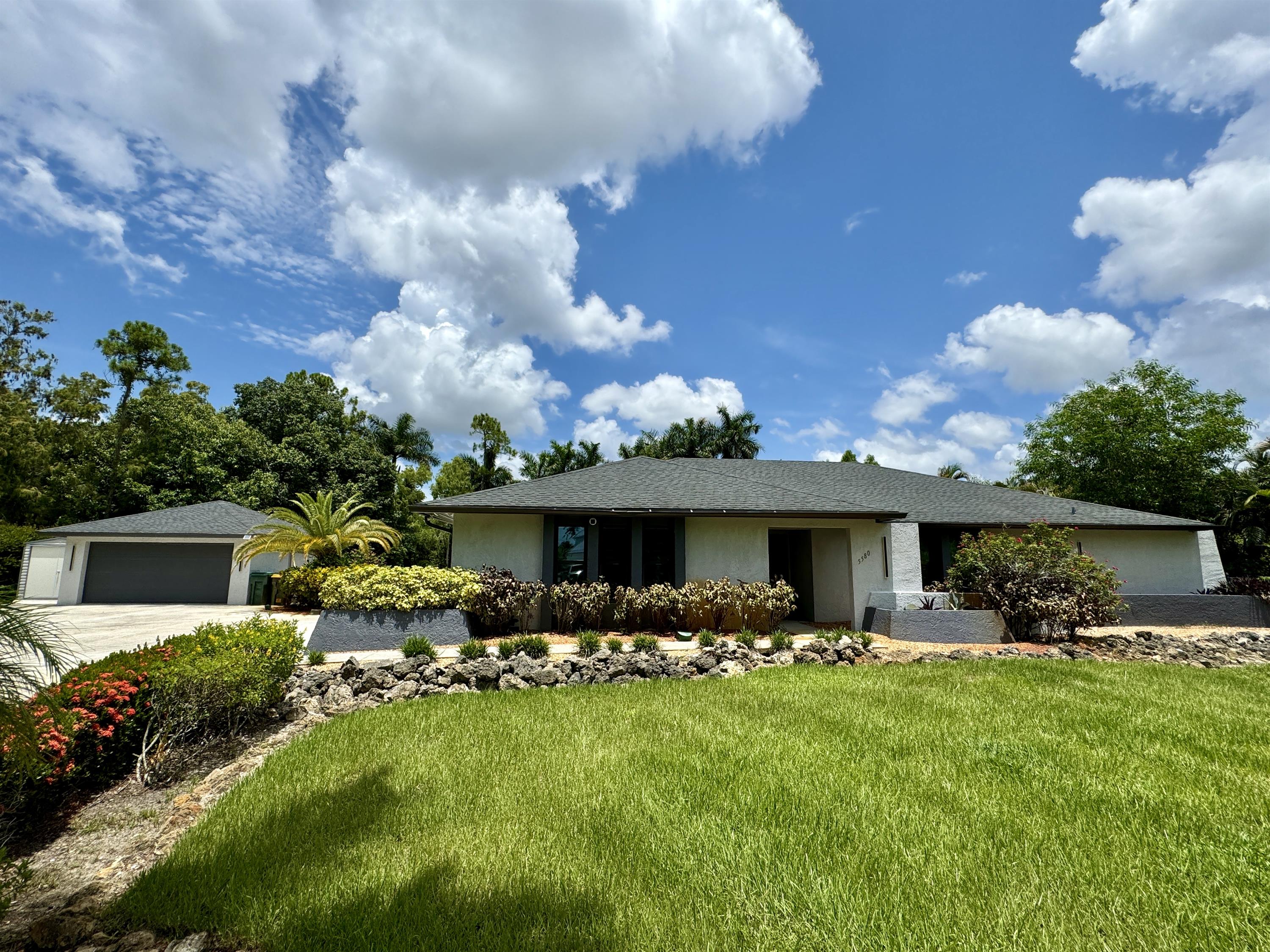 5580 Cynthia Lane